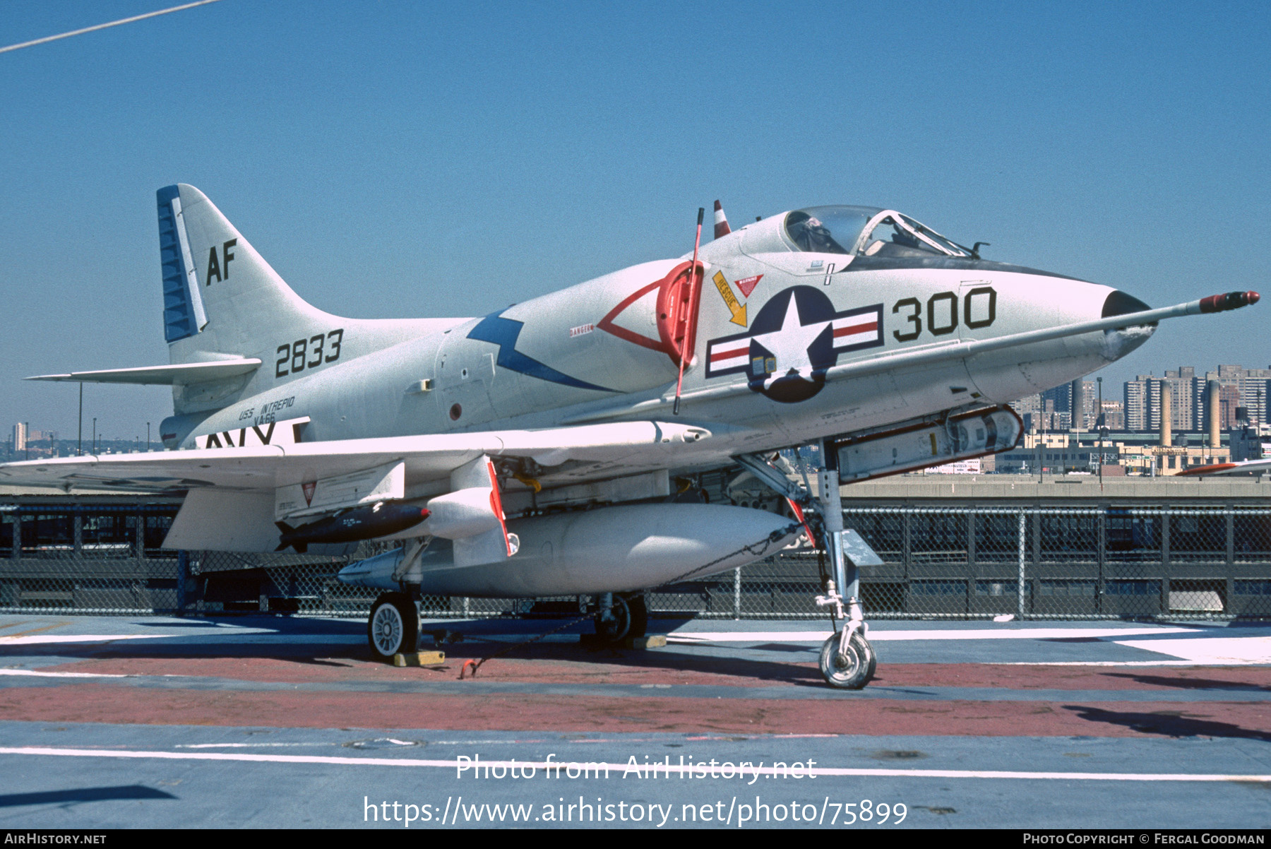 Aircraft Photo of 142833 | Douglas A-4B Skyhawk (A4D-2) | USA - Navy | AirHistory.net #75899