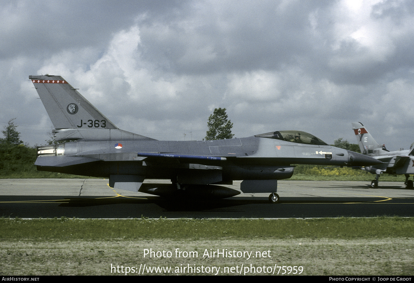 Aircraft Photo of J-363 | General Dynamics F-16A Fighting Falcon | Netherlands - Air Force | AirHistory.net #75959