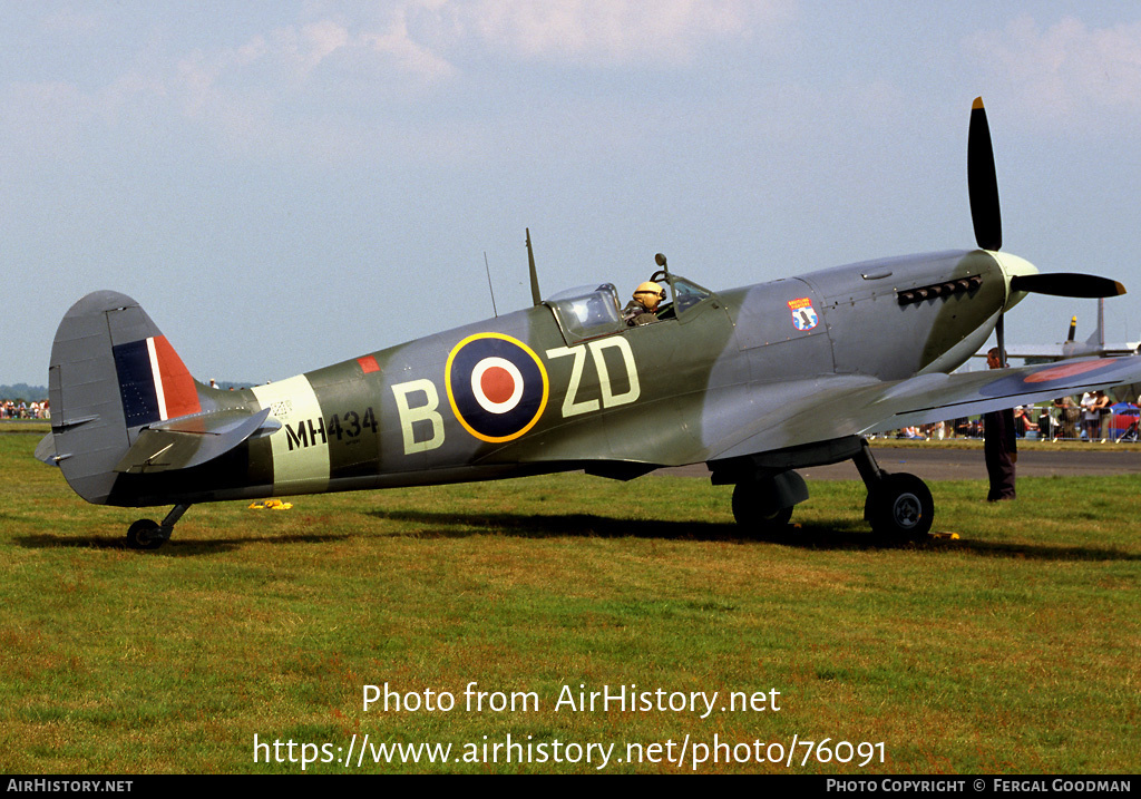 Aircraft Photo of G-ASJV / MH434 | Supermarine 361 Spitfire LF9B | UK - Air Force | AirHistory.net #76091