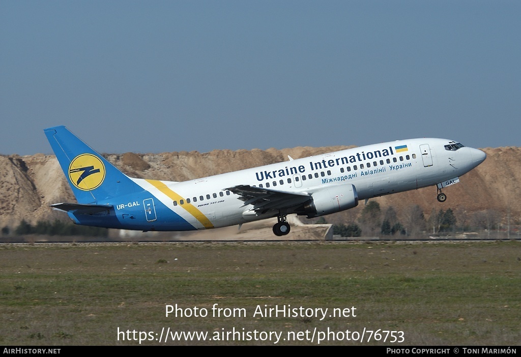 Aircraft Photo of UR-GAL | Boeing 737-341 | Ukraine International Airlines | AirHistory.net #76753