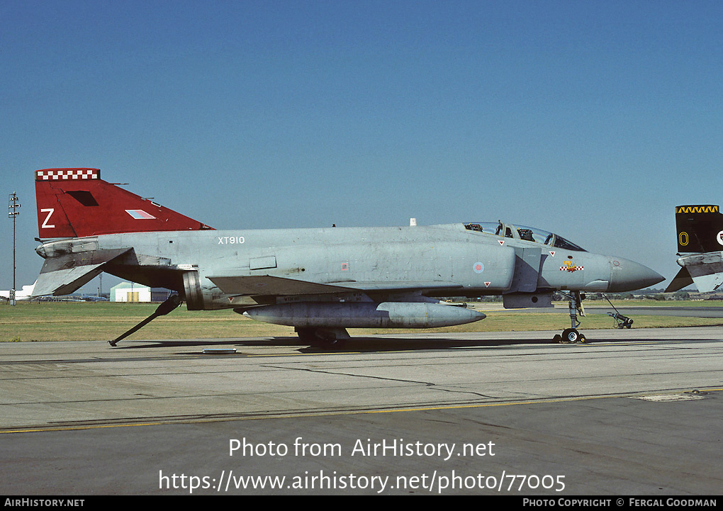 Aircraft Photo of XT910 | McDonnell Douglas F-4M Phantom FGR2 | UK - Air Force | AirHistory.net #77005