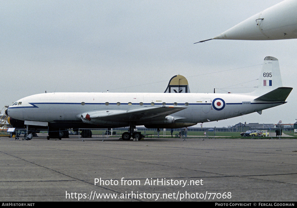 Aircraft Photo of XK695 | De Havilland D.H. 106 Comet R.2 | UK - Air Force | AirHistory.net #77068