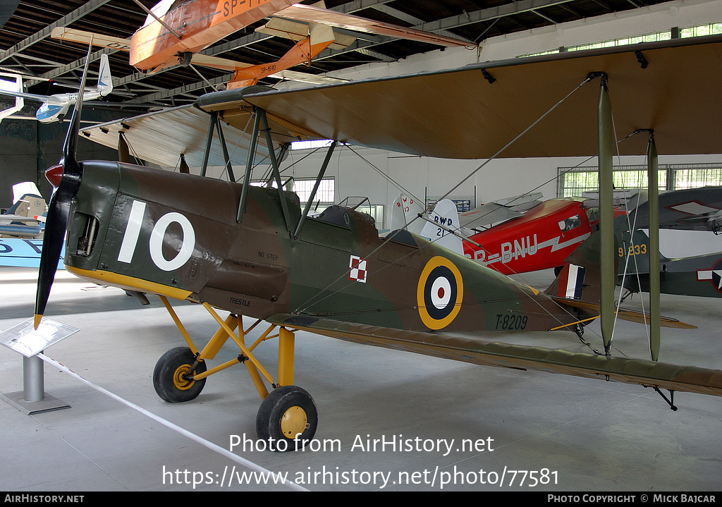 Aircraft Photo of T8209 / T-8209 | De Havilland D.H. 82A Tiger Moth II | UK - Air Force | AirHistory.net #77581