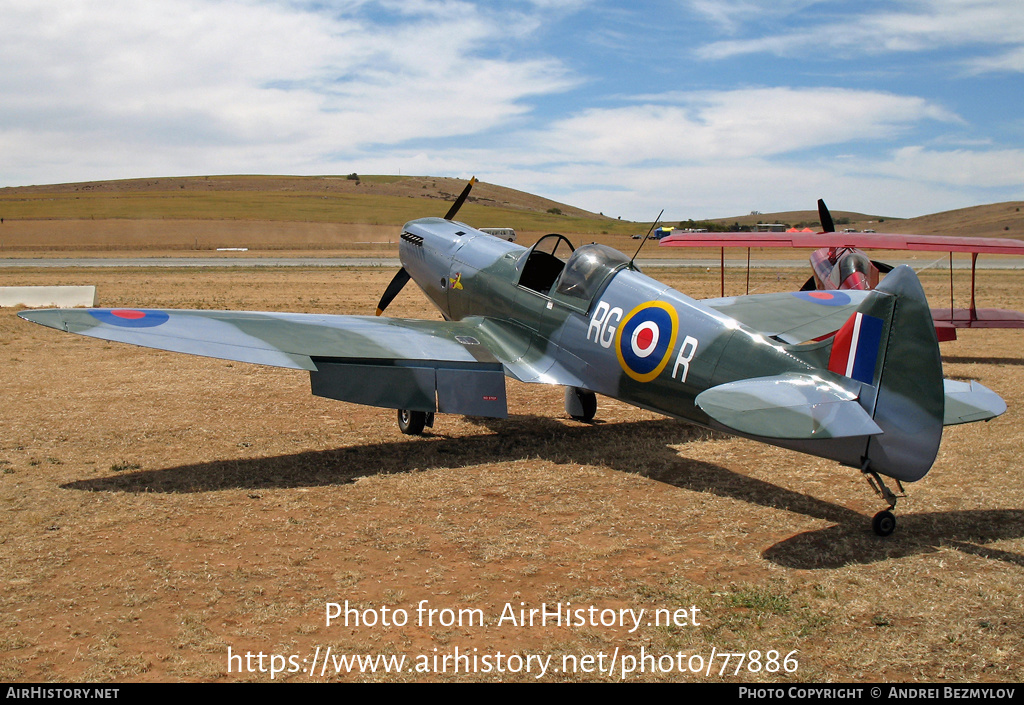 Aircraft Photo of 19-4104 | Supermarine Aircraft Spitfire Mk26 | UK - Air Force | AirHistory.net #77886