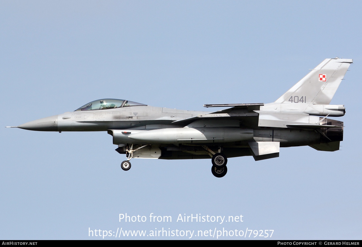 Aircraft Photo of 4041 | Lockheed Martin F-16CJ Fighting Falcon | Poland - Air Force | AirHistory.net #79257