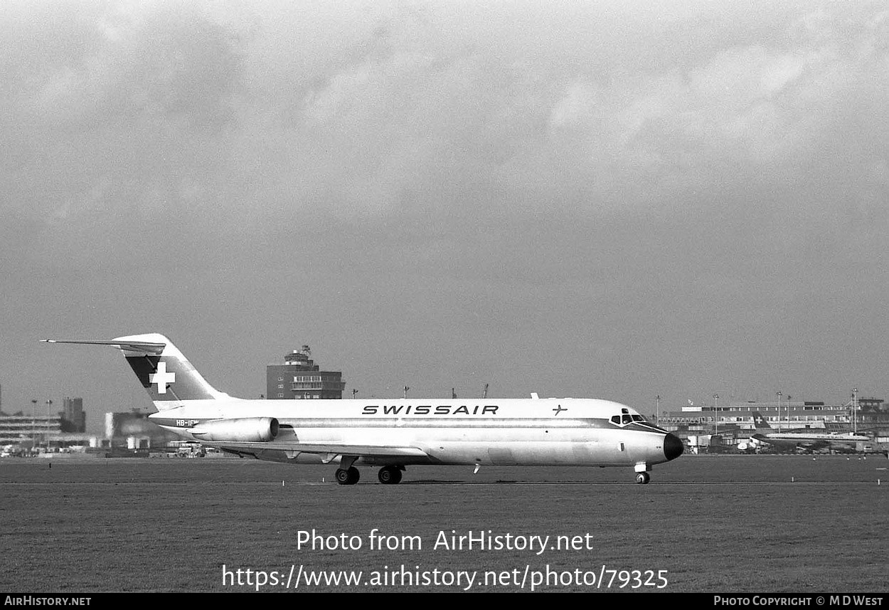 Aircraft Photo of HB-IFW | McDonnell Douglas DC-9-33F | Swissair | AirHistory.net #79325