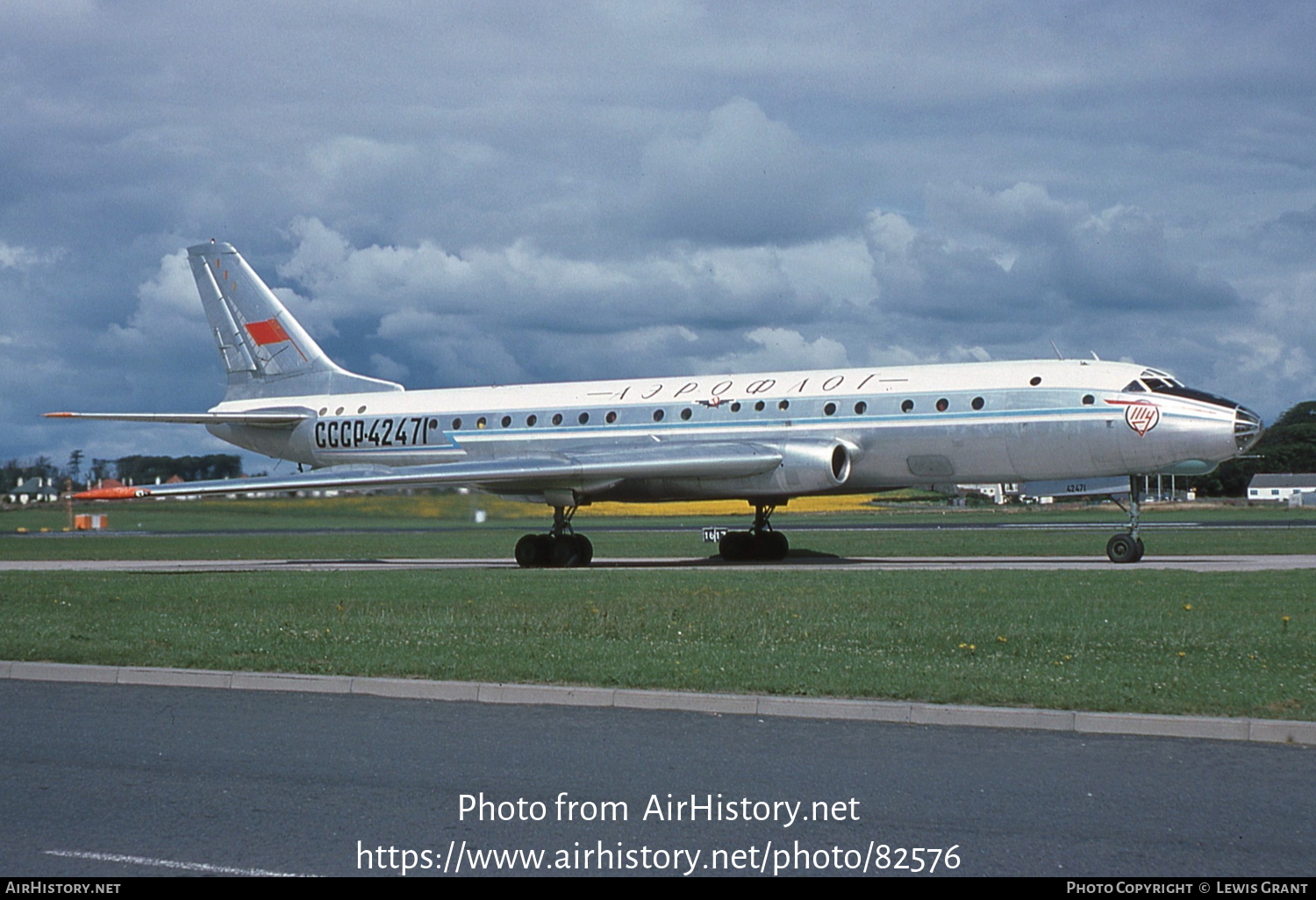 Aircraft Photo of CCCP-42471 | Tupolev Tu-104B | Aeroflot | AirHistory ...