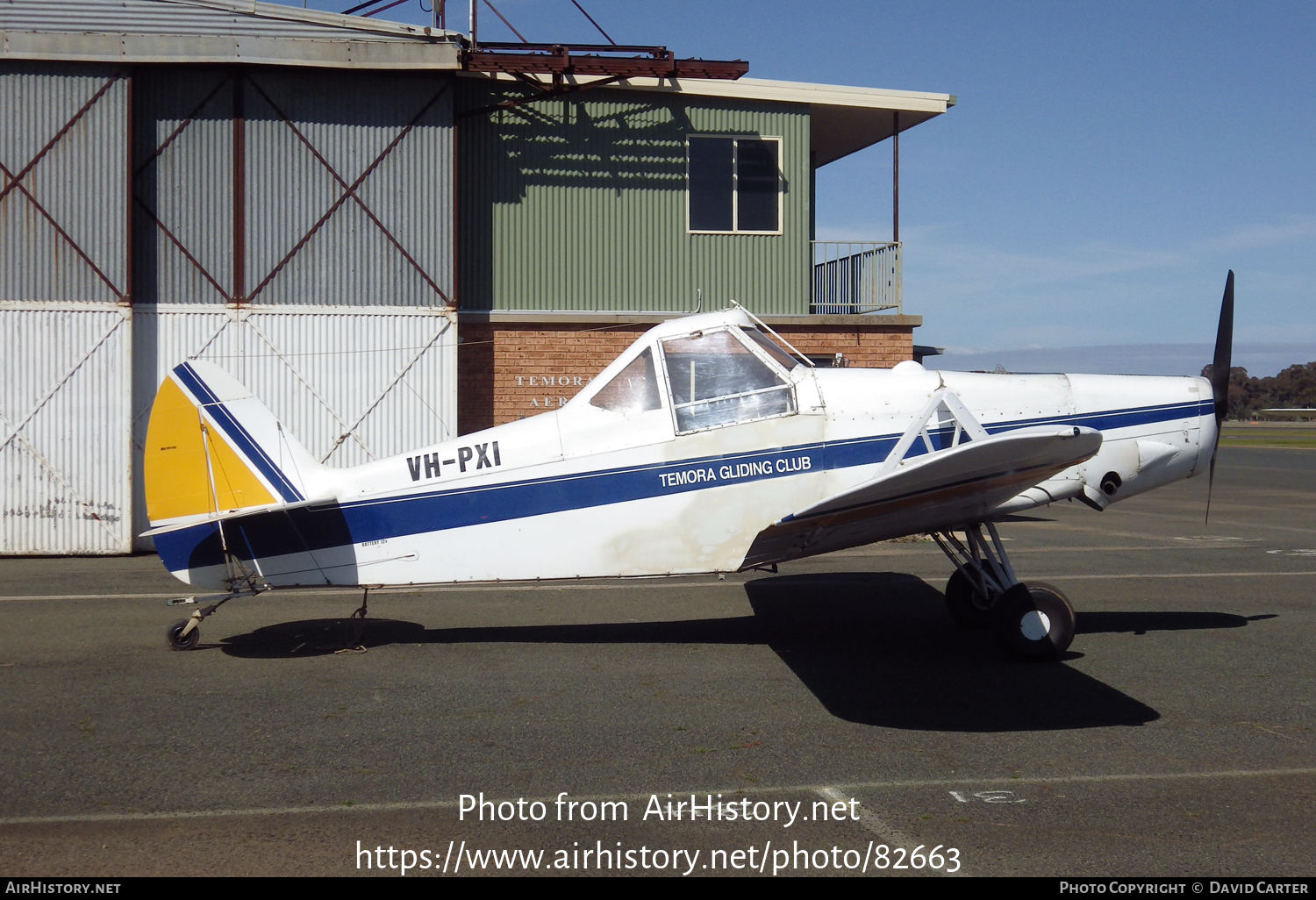 Aircraft Photo of VH-PXI | Piper PA-25-235 Pawnee C | Temora Gliding Club | AirHistory.net #82663