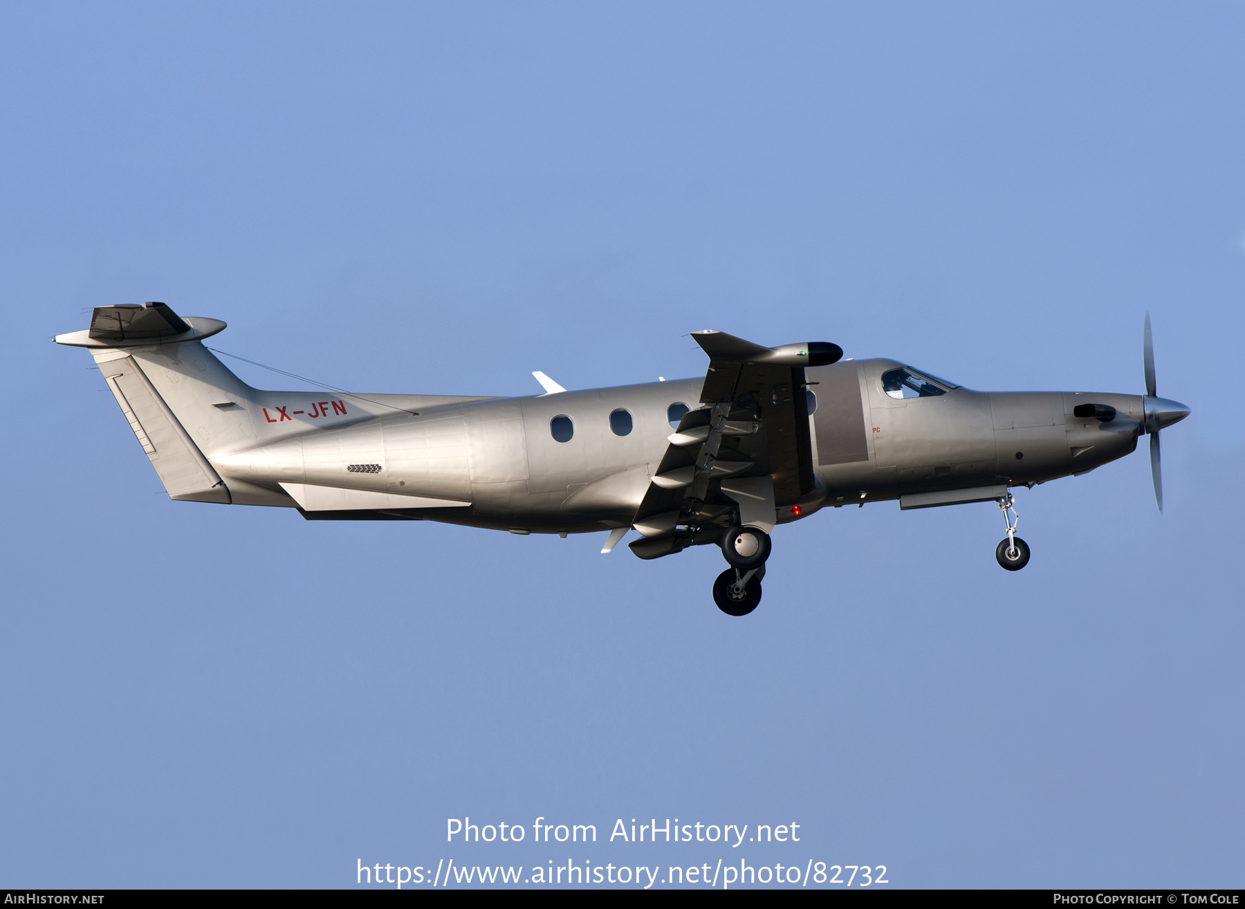 Aircraft Photo of LX-JFN | Pilatus PC-12/47 | AirHistory.net #82732