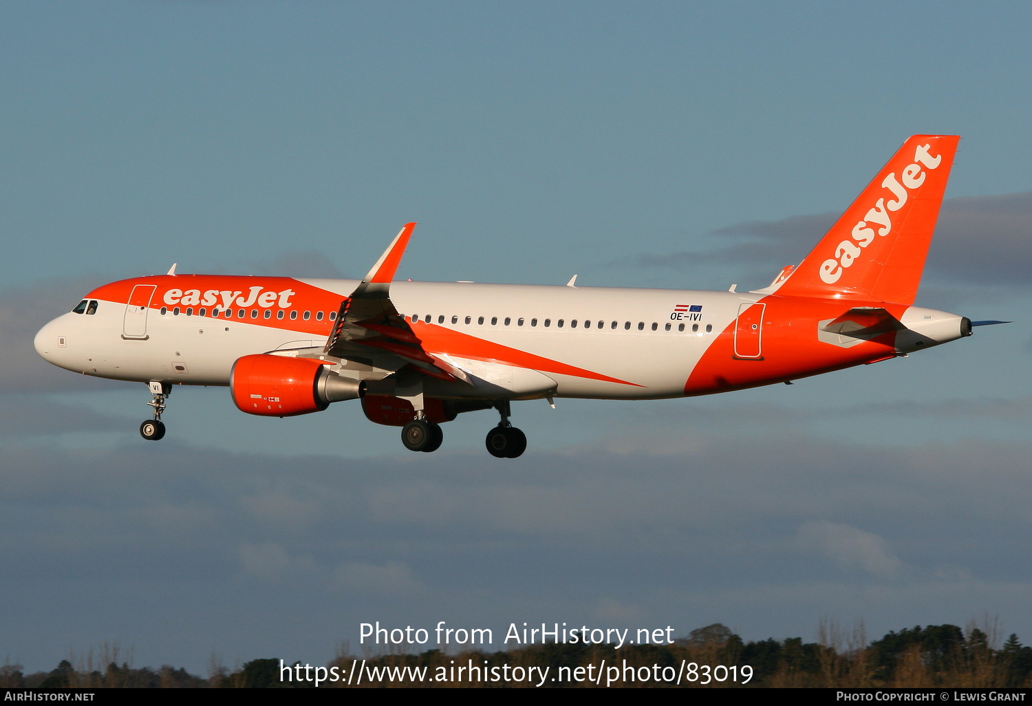 Aircraft Photo of OE-IVI | Airbus A320-214 | EasyJet | AirHistory.net #83019