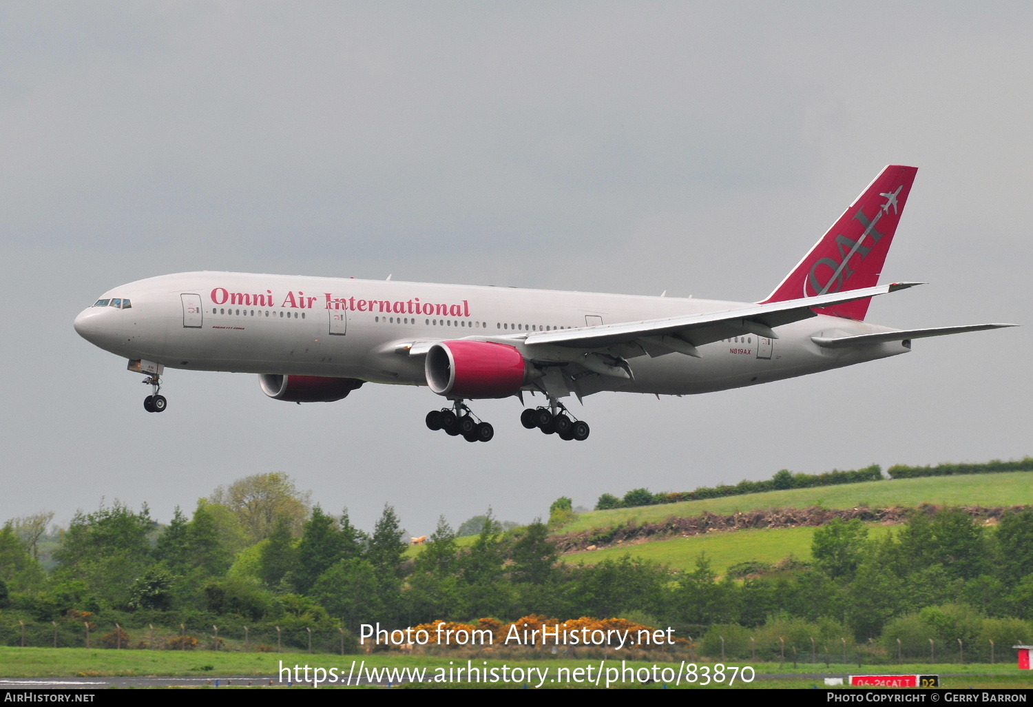 Aircraft Photo of N819AX | Boeing 777-2U8/ER | Omni Air International - OAI | AirHistory.net #83870