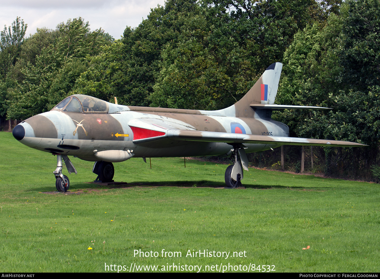 Aircraft Photo of XG225 | Hawker Hunter F6A | UK - Air Force | AirHistory.net #84532