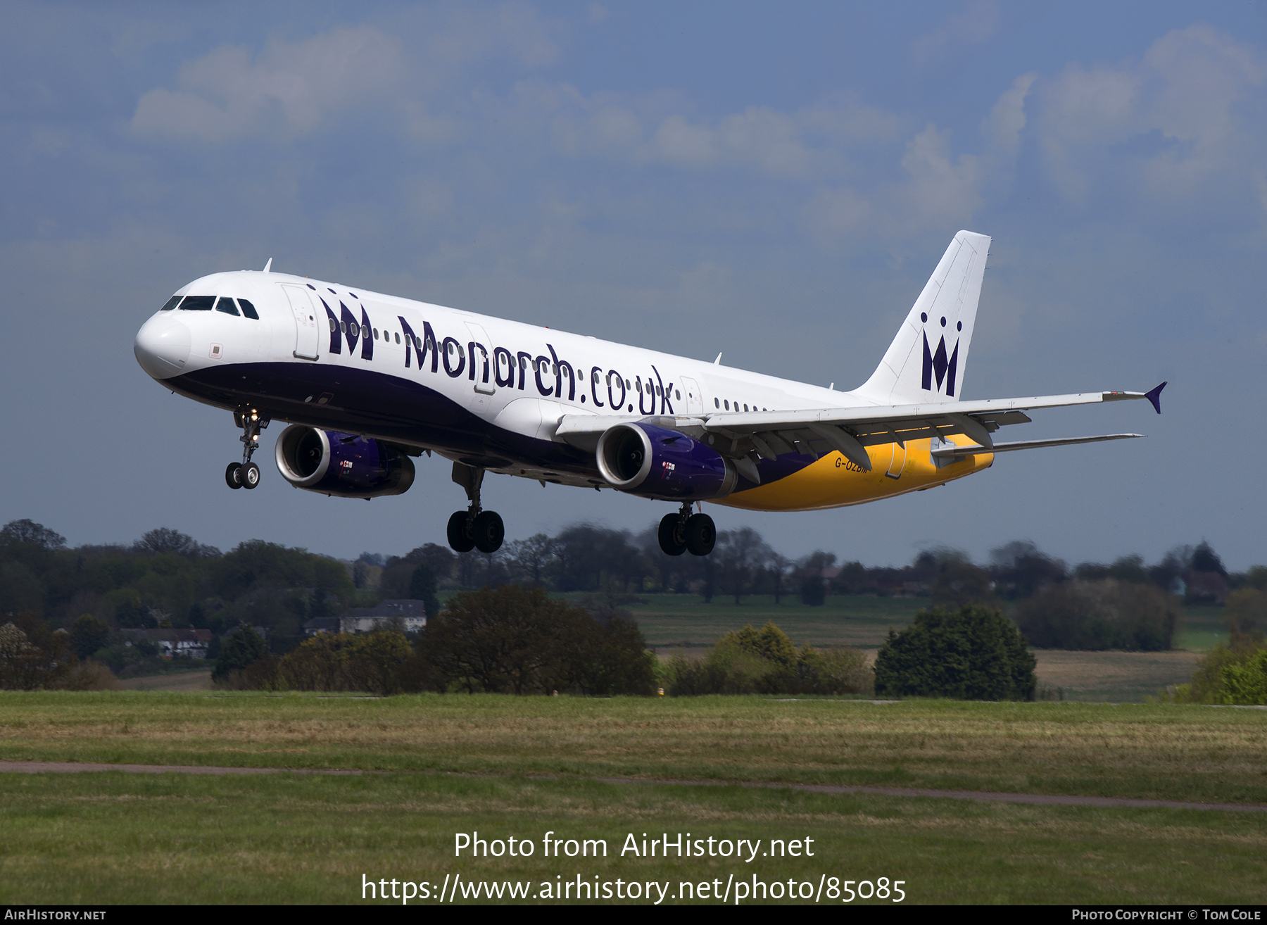 Aircraft Photo of G-OZBM | Airbus A321-231 | Monarch Airlines | AirHistory.net #85085