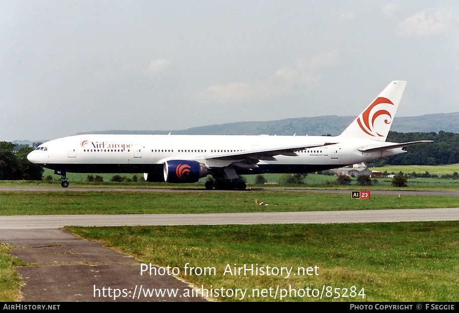 Aircraft Photo of EI-CRS | Boeing 777-2Q8/ER | Air Europe | AirHistory.net #85284