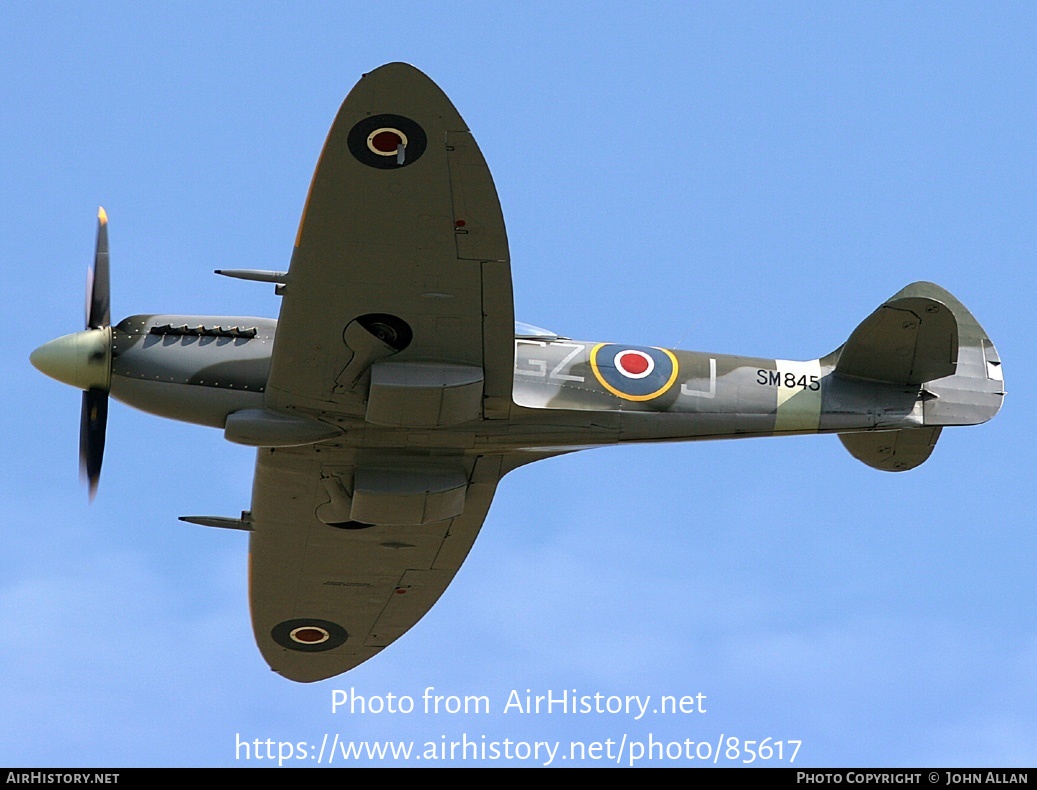 Aircraft Photo of G-BUOS / SM845 | Supermarine 394 Spitfire FR18E | UK - Air Force | AirHistory.net #85617