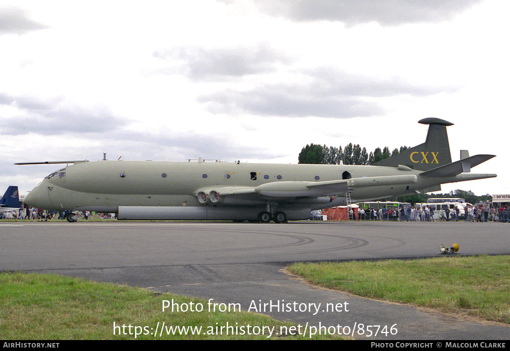 Aircraft Photo of XV260 | Hawker Siddeley HS-801 Nimrod MR.2P | UK - Air Force | AirHistory.net #85746