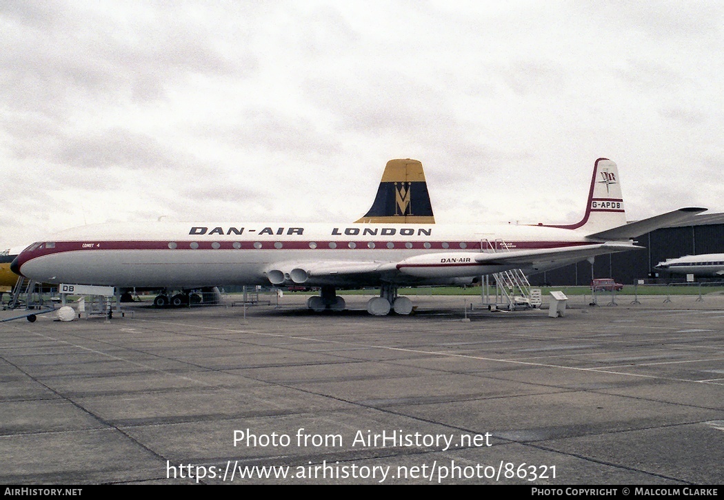 Aircraft Photo of G-APDB | De Havilland D.H. 106 Comet 4 | Dan-Air London | AirHistory.net #86321