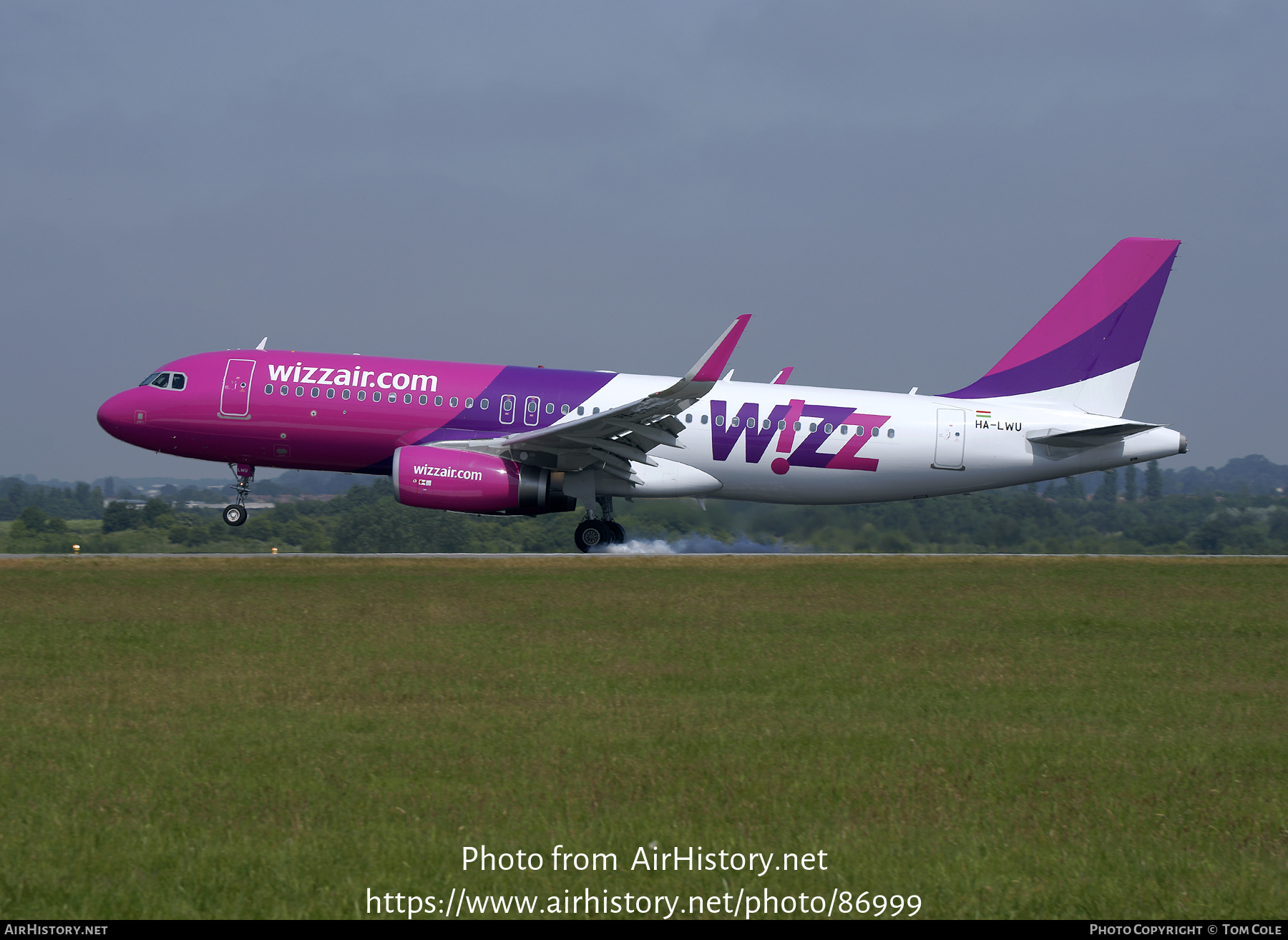 Aircraft Photo of HA-LWU | Airbus A320-232 | Wizz Air | AirHistory.net #86999