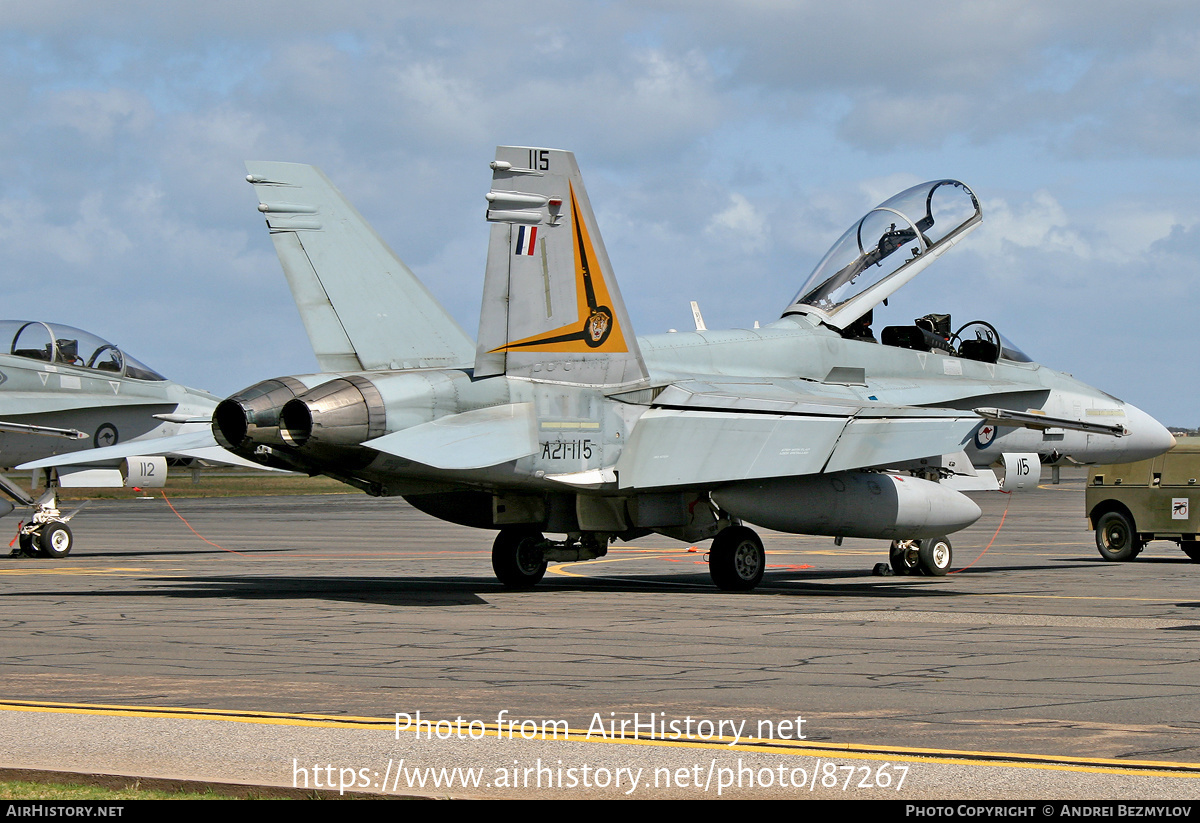 Aircraft Photo of A21-115 | McDonnell Douglas F/A-18B Hornet | Australia - Air Force | AirHistory.net #87267