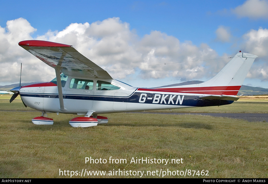 Aircraft Photo of G-BKKN | Cessna 182R Skylane | AirHistory.net #87462