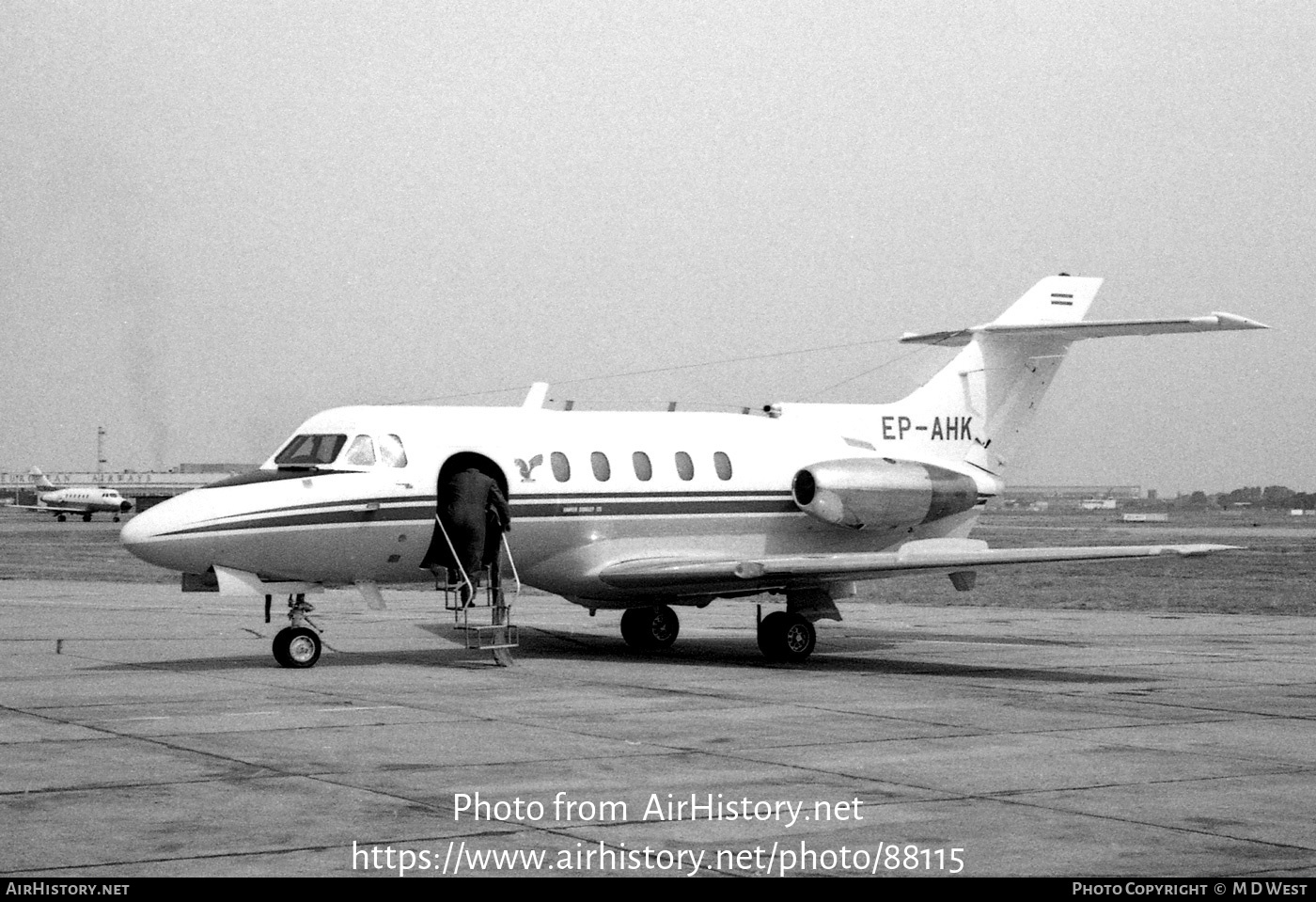 Aircraft Photo of EP-AHK | Hawker Siddeley HS-125-3B/RA | AirHistory.net #88115