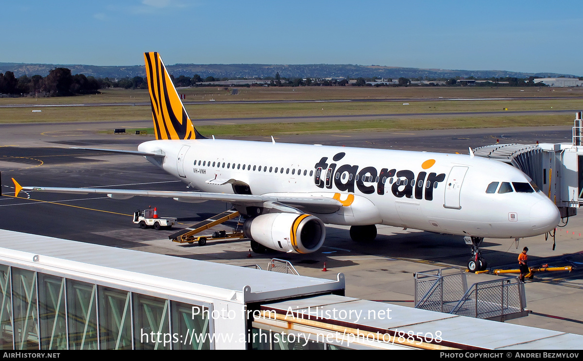 Aircraft Photo of VH-VNH | Airbus A320-232 | Tigerair | AirHistory.net #88508