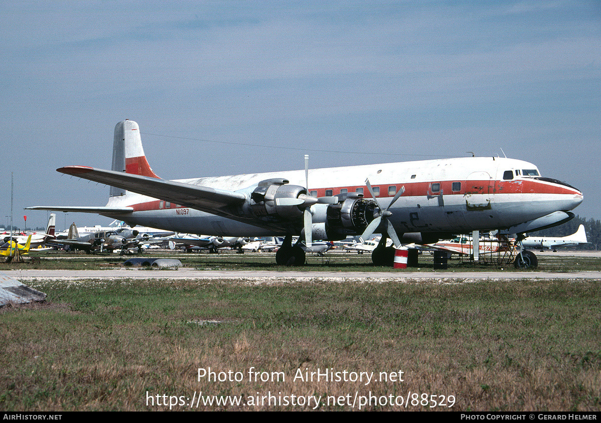 Aircraft Photo of N1097 | Douglas DC-7B | AirHistory.net #88529