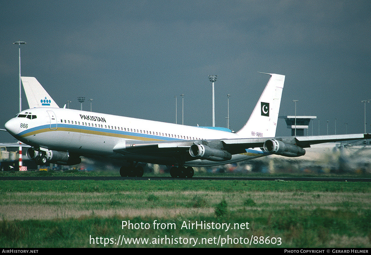 Aircraft Photo of 68-19866 | Boeing 707-340C | Pakistan - Air Force | AirHistory.net #88603