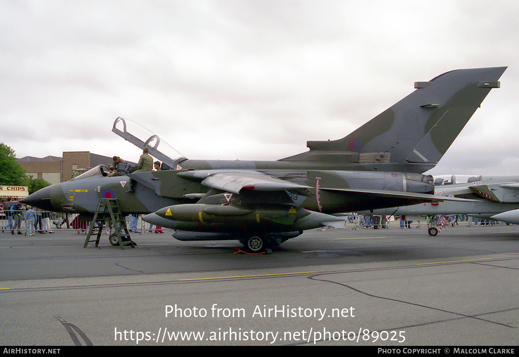 Aircraft Photo of ZA399 | Panavia Tornado GR1B | UK - Air Force | AirHistory.net #89025