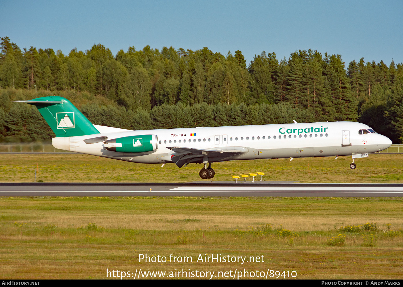 Aircraft Photo of YR-FKA | Fokker 100 (F28-0100) | Carpatair | AirHistory.net #89410