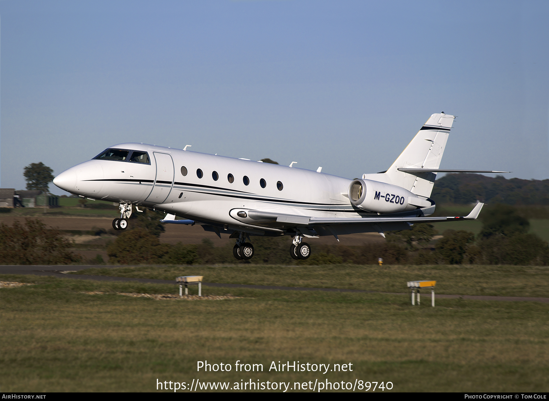 Aircraft Photo of M-GZOO | Israel Aircraft Industries Gulfstream G200 | AirHistory.net #89740