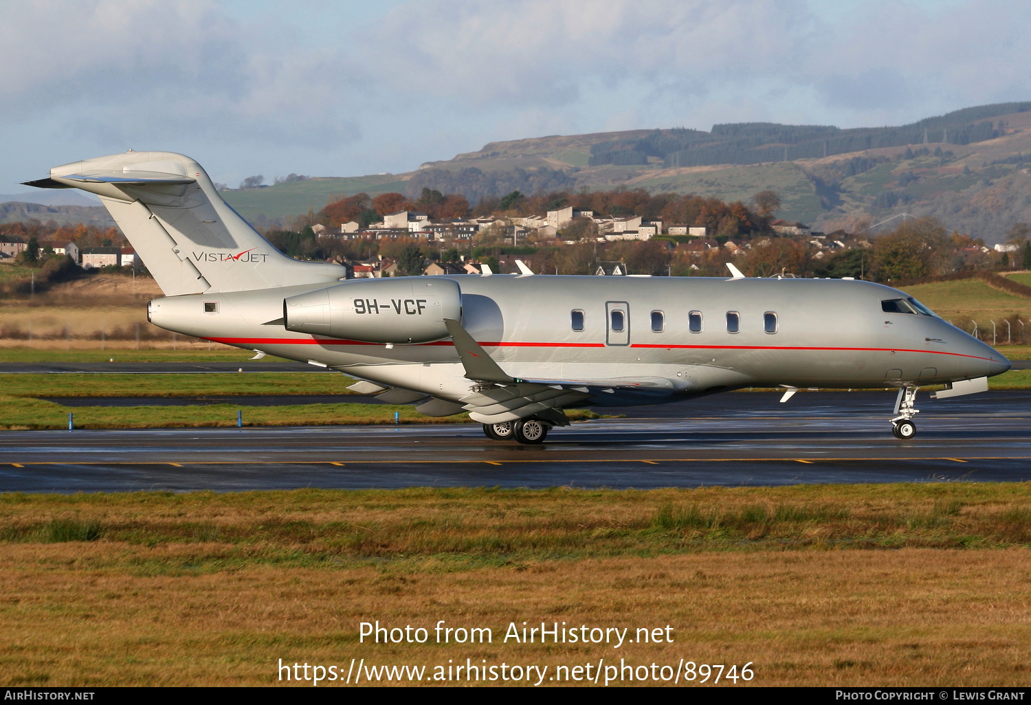 Aircraft Photo of 9H-VCF | Bombardier Challenger 350 (BD-100-1A10) | VistaJet | AirHistory.net #89746