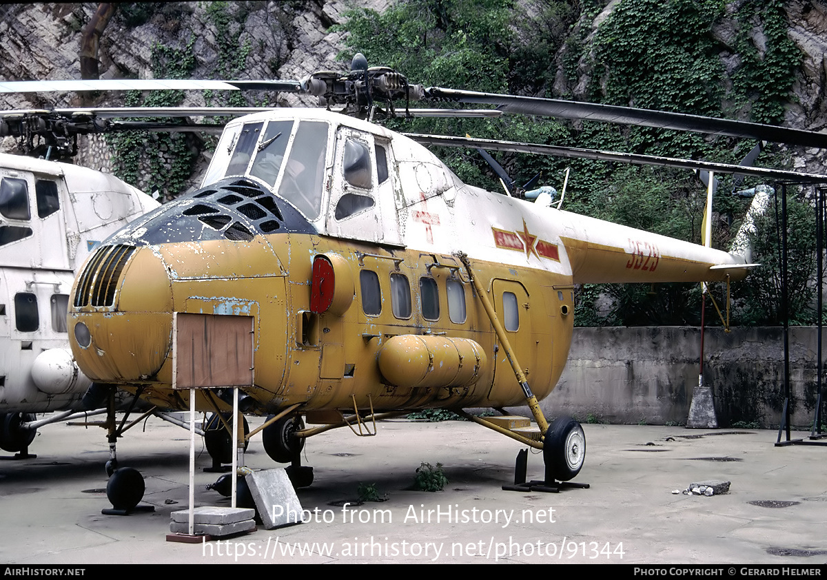 Aircraft Photo of 3529 | Harbin Z5 | China - Air Force | AirHistory.net #91344