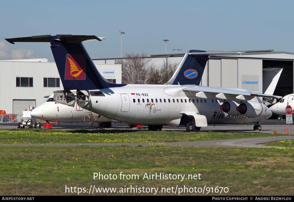 Aircraft Photo of PK-RAZ | British Aerospace Avro 146-RJ100 | Riau Airlines | AirHistory.net #91670