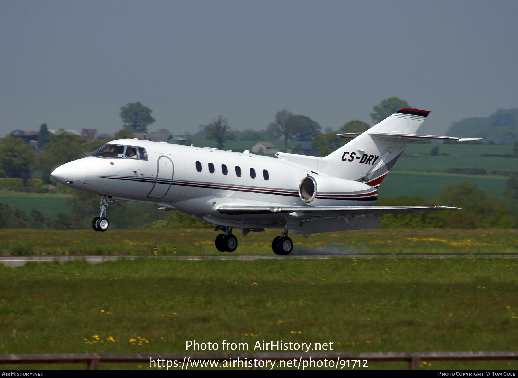 Aircraft Photo of CS-DRY | Raytheon Hawker 800XPi | AirHistory.net #91712