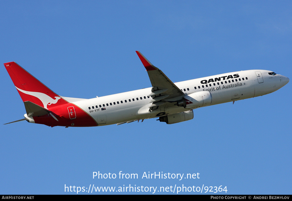 Aircraft Photo of VH-VYF | Boeing 737-838 | Qantas | AirHistory.net #92364