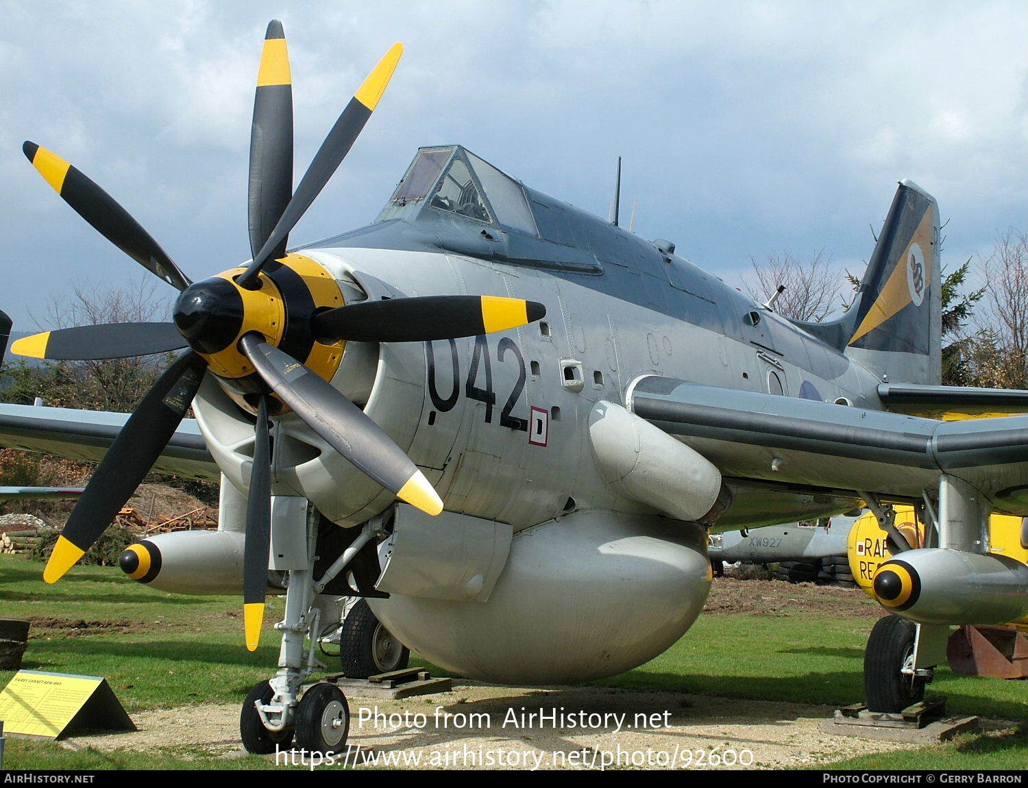 Aircraft Photo of XL450 | Fairey Gannet AEW.3 | UK - Navy | AirHistory.net #92600