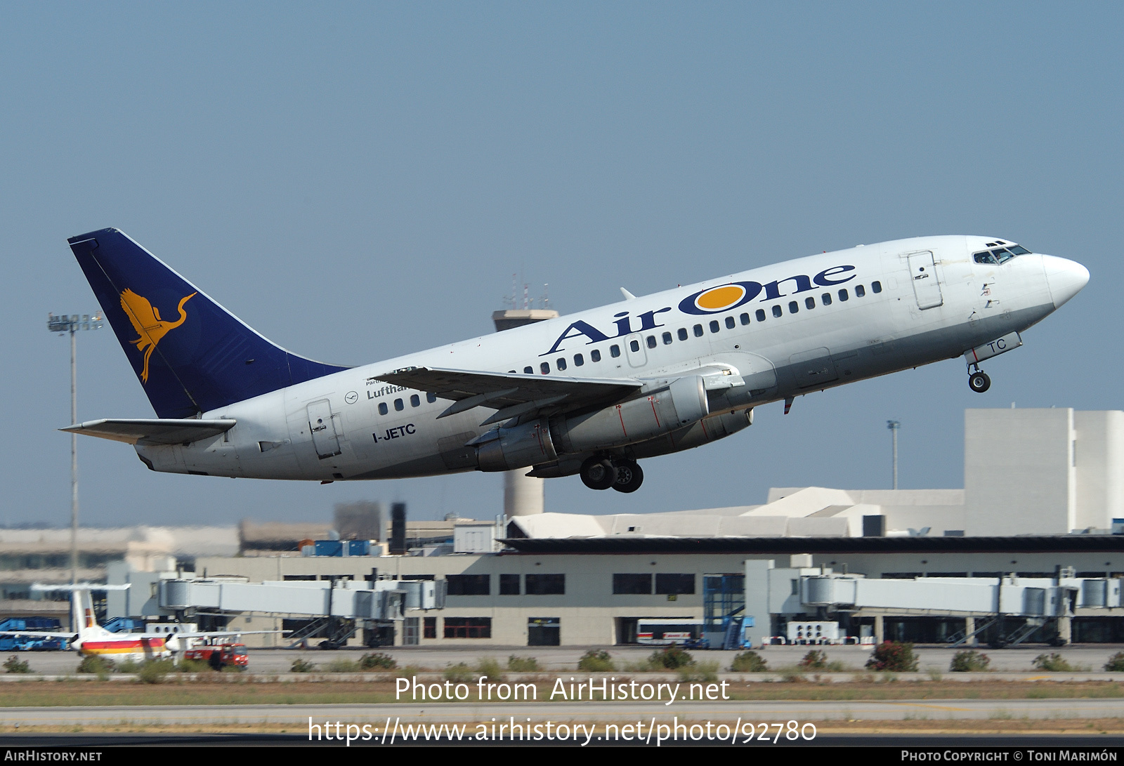 Aircraft Photo of I-JETC | Boeing 737-230/Adv | Air One | AirHistory.net #92780