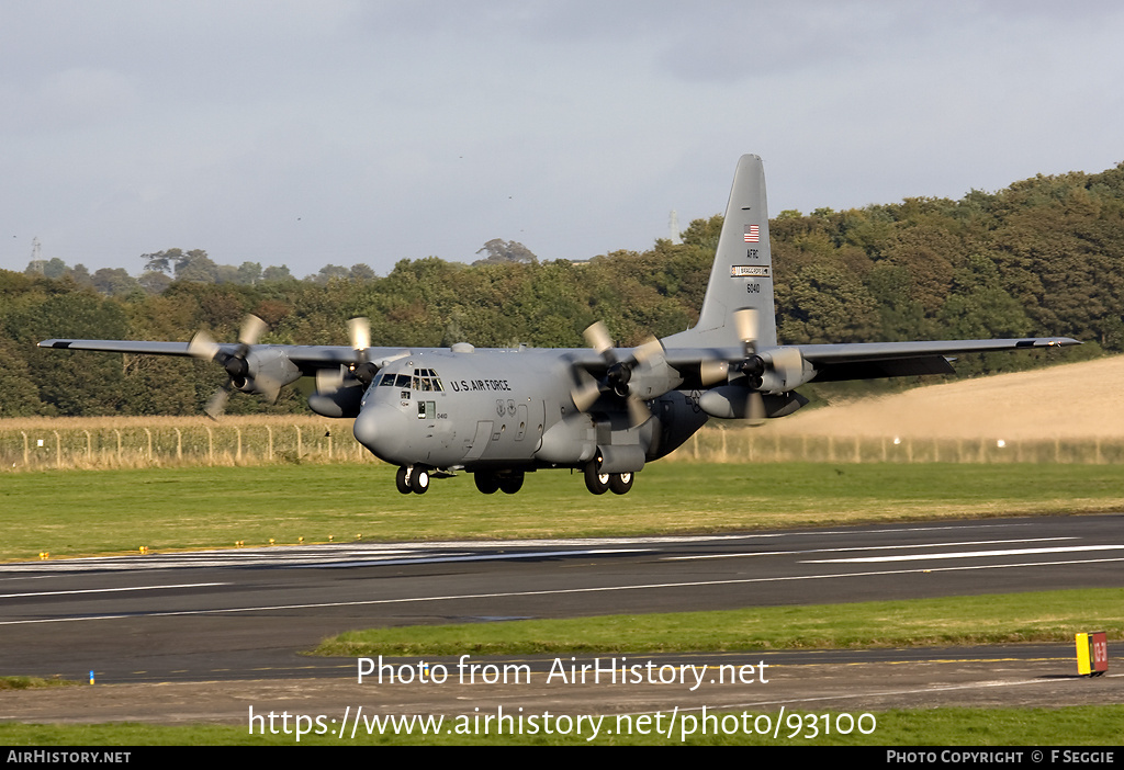 Aircraft Photo of 86-0410 / 60410 | Lockheed C-130H Hercules | USA - Air Force | AirHistory.net #93100