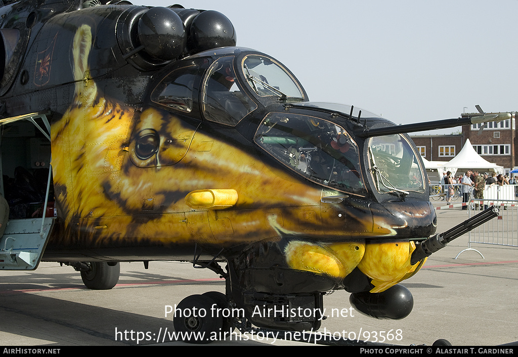 Aircraft Photo of 714 | Mil Mi-24V | Hungary - Air Force | AirHistory.net #93568