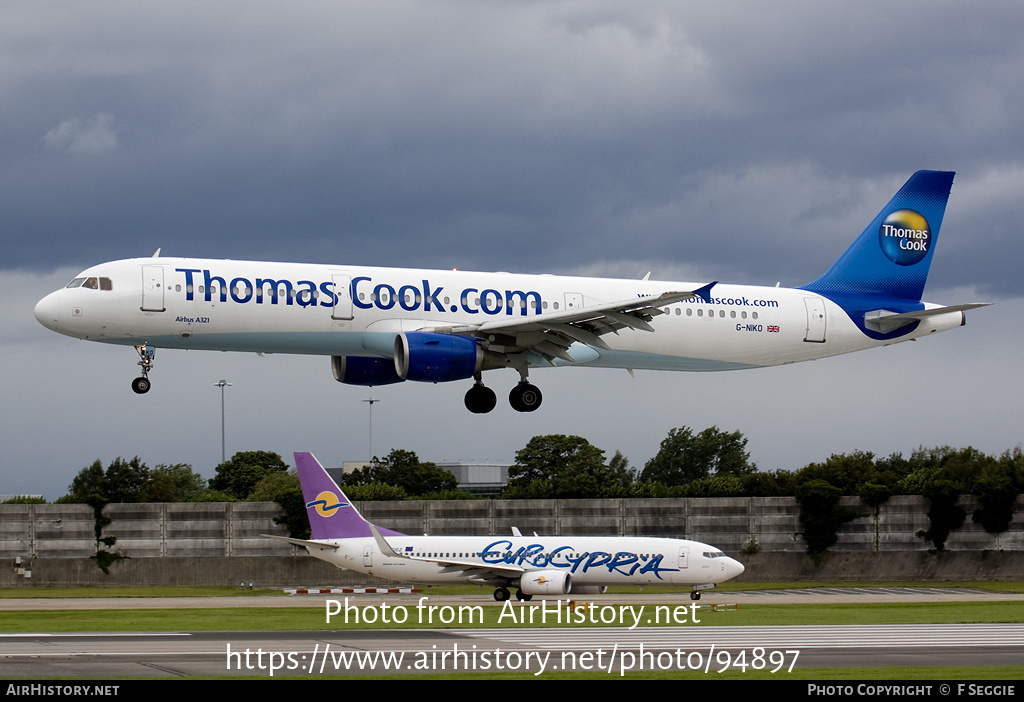 Aircraft Photo of G-NIKO | Airbus A321-231 | Thomas Cook Airlines | AirHistory.net #94897