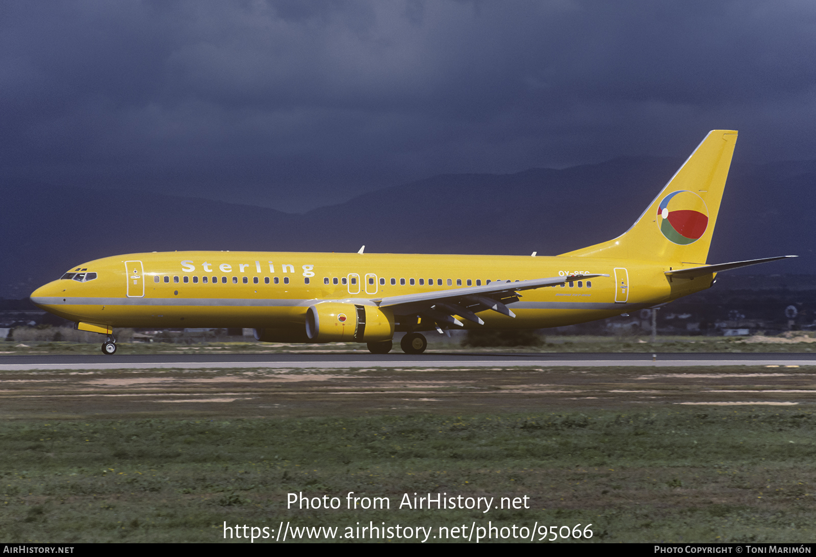 Aircraft Photo of OY-SEC | Boeing 737-8Q8 | Sterling European Airlines | AirHistory.net #95066