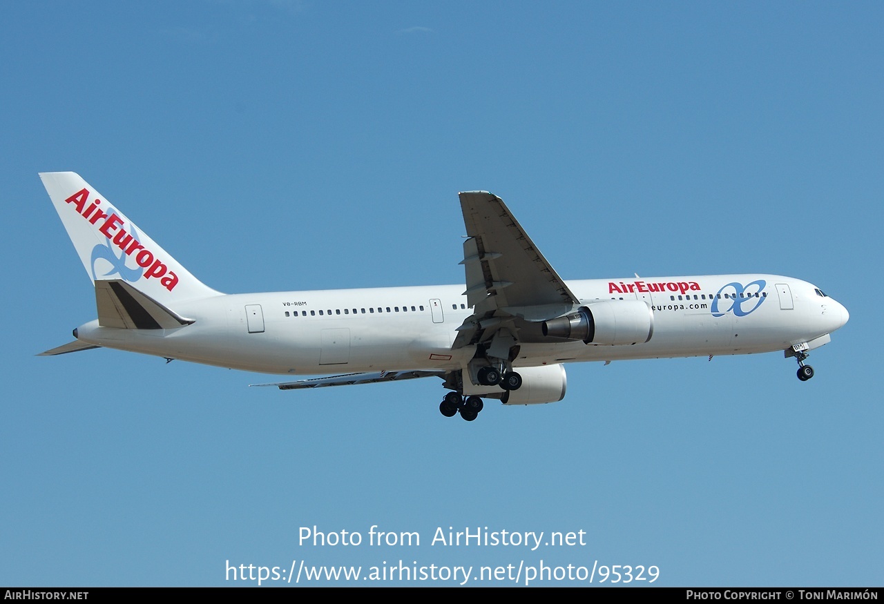 Aircraft Photo of V8-RBM | Boeing 767-328/ER | Air Europa | AirHistory.net #95329