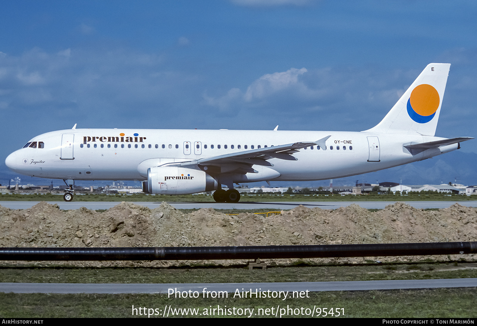 Aircraft Photo of OY-CNE | Airbus A320-231 | Premiair | AirHistory.net #95451