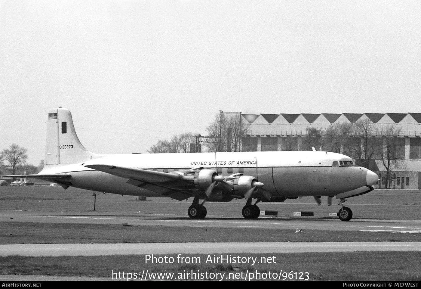 Aircraft Photo of 53-3273 / 0-33273 | Douglas C-118A Liftmaster | USA - Air Force | AirHistory.net #96123