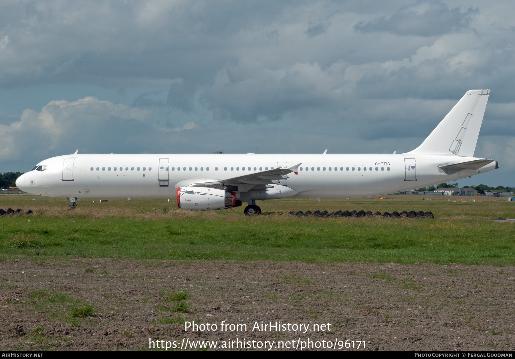 Aircraft Photo of G-TTIC | Airbus A321-231 | AirHistory.net #96171