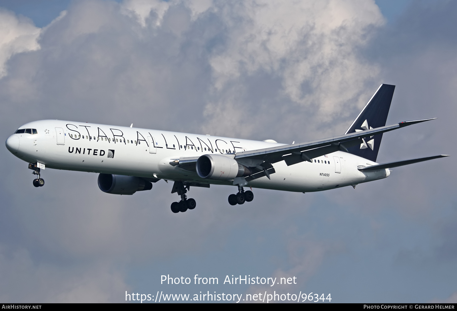 Aircraft Photo of N76055 | Boeing 767-424/ER | United Airlines | AirHistory.net #96344