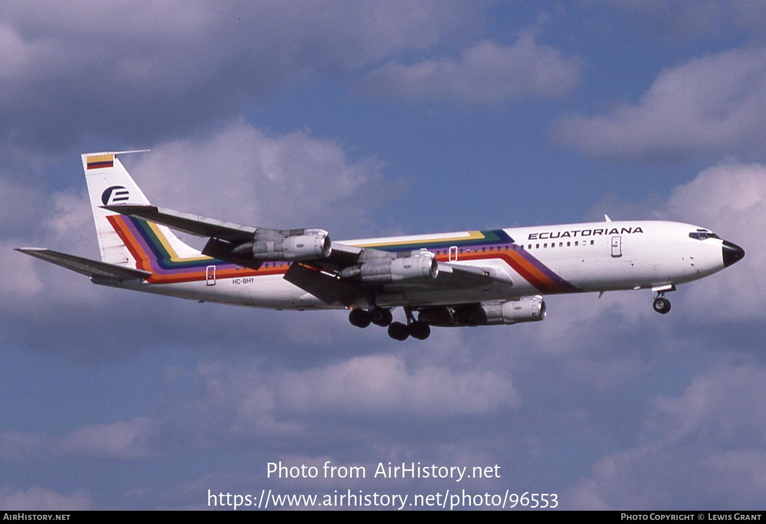 Aircraft Photo of HC-BHY | Boeing 707-321B | Ecuatoriana | AirHistory.net #96553