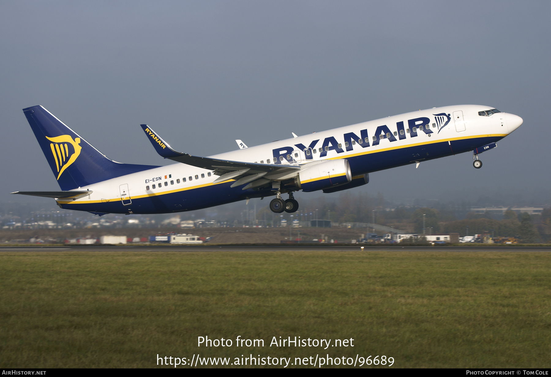 Aircraft Photo of EI-ESN | Boeing 737-8AS | Ryanair | AirHistory.net #96689