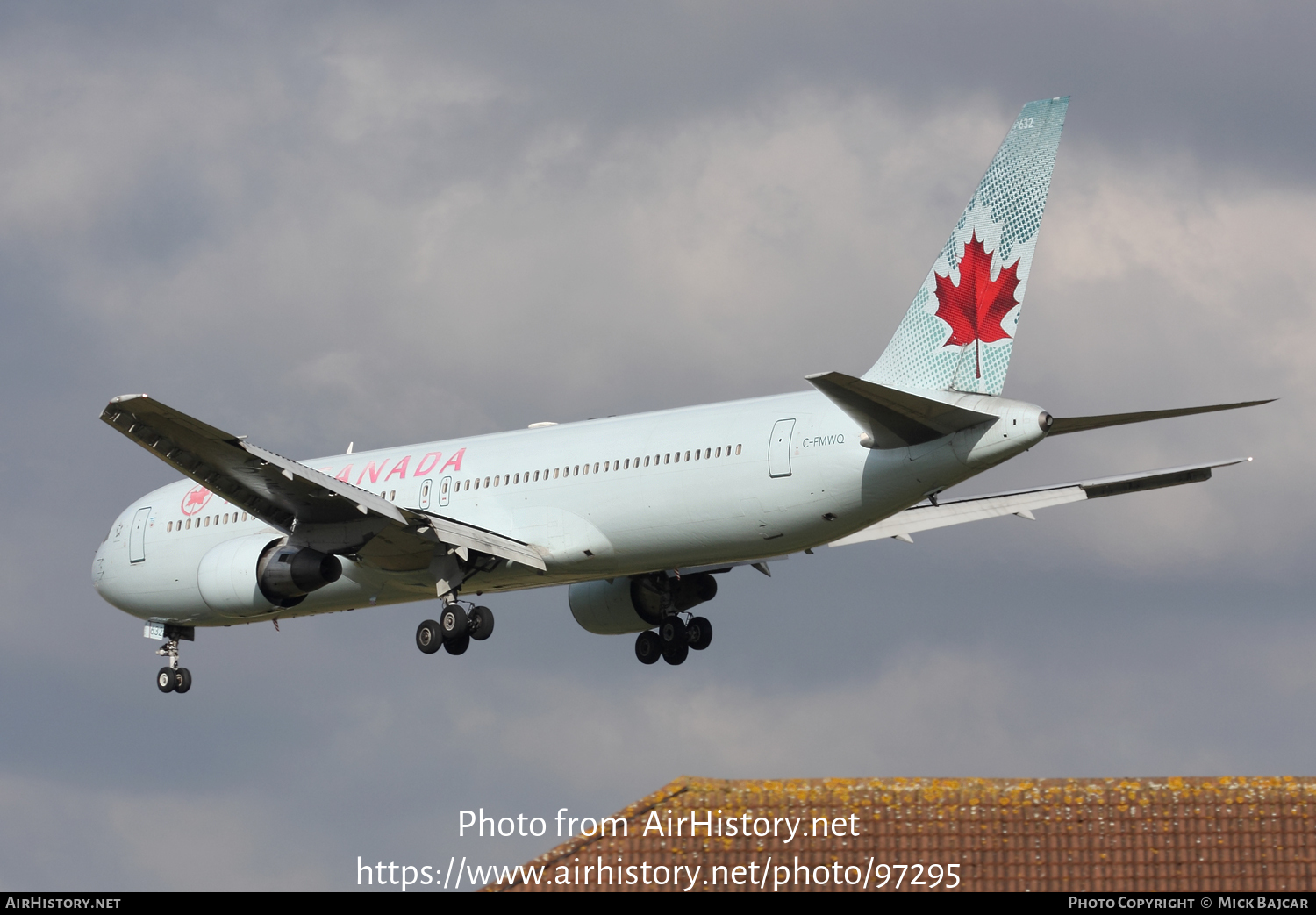 Aircraft Photo of C-FMWQ | Boeing 767-333/ER | Air Canada | AirHistory.net #97295